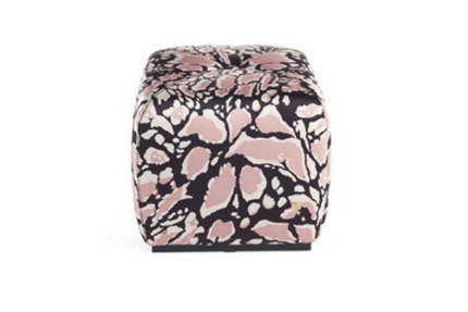 Каталог пуфов для кровати